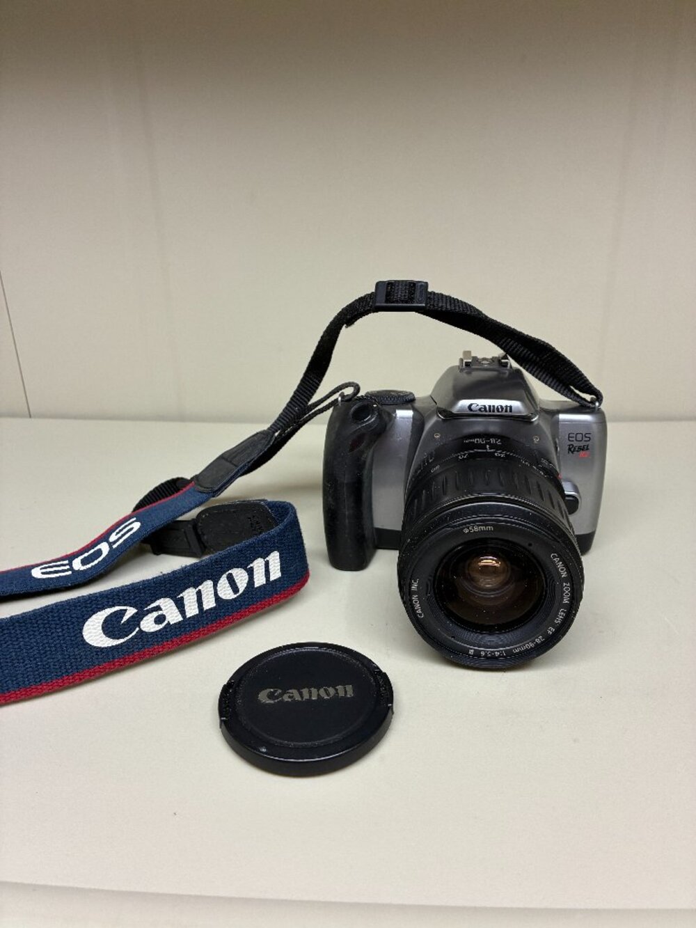Canon EOS Rebel K2 SLR Film Camera w/28-90mm Zoom Lens Auto Focus
